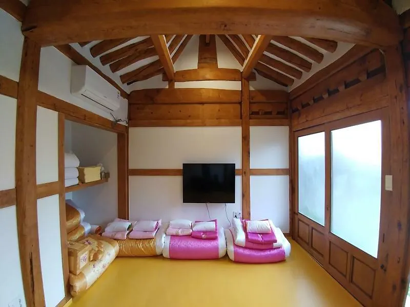 Bukchon Hyosunjae Guesthouse Seoul
