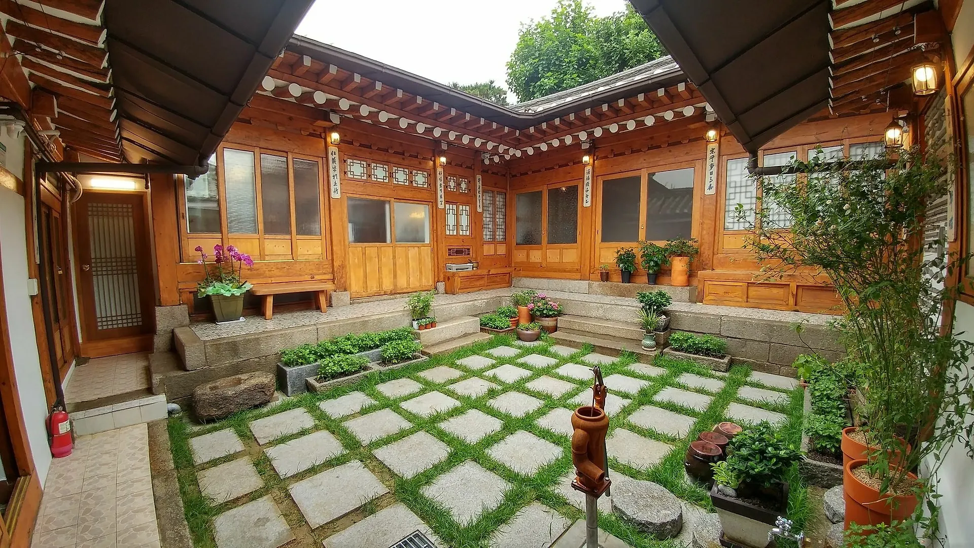 Bukchon Hyosunjae Guesthouse Seoul Guest house